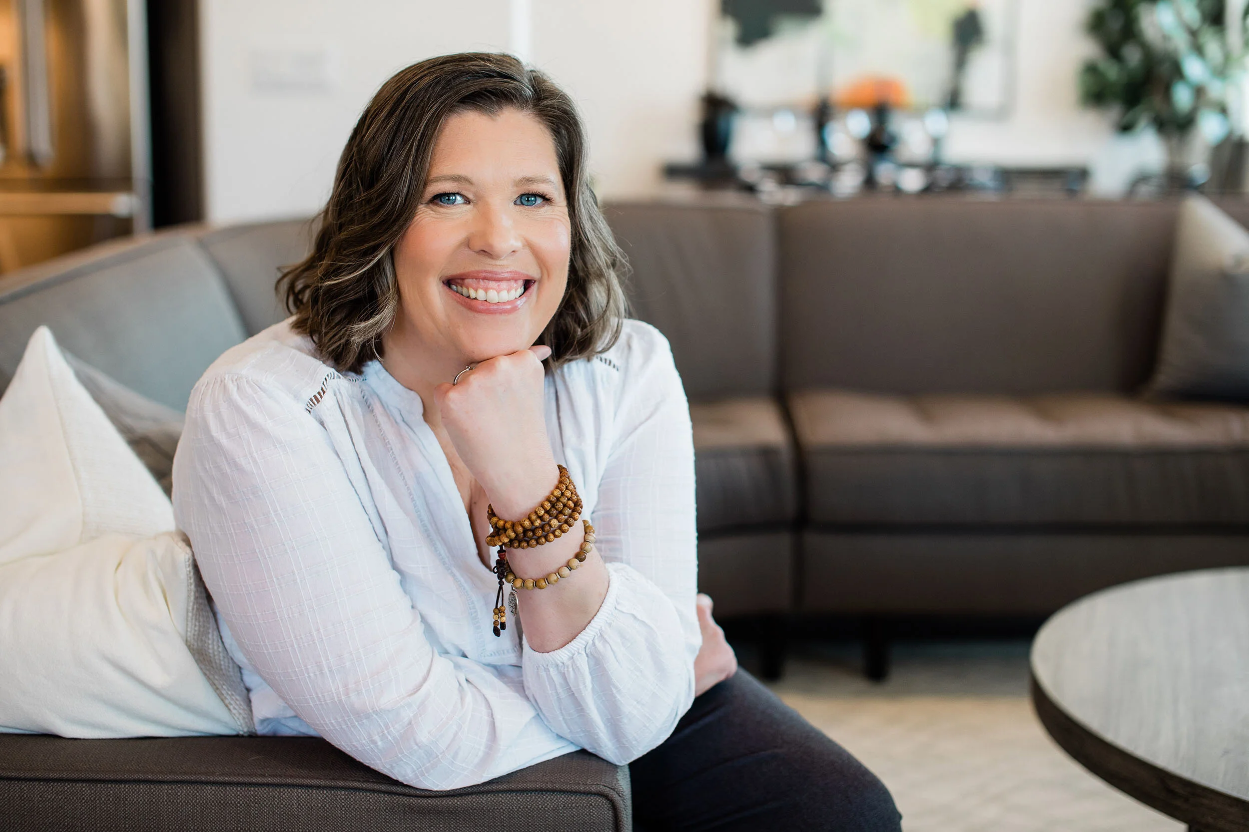 Julie Bjelland・Sensitive Empowerment